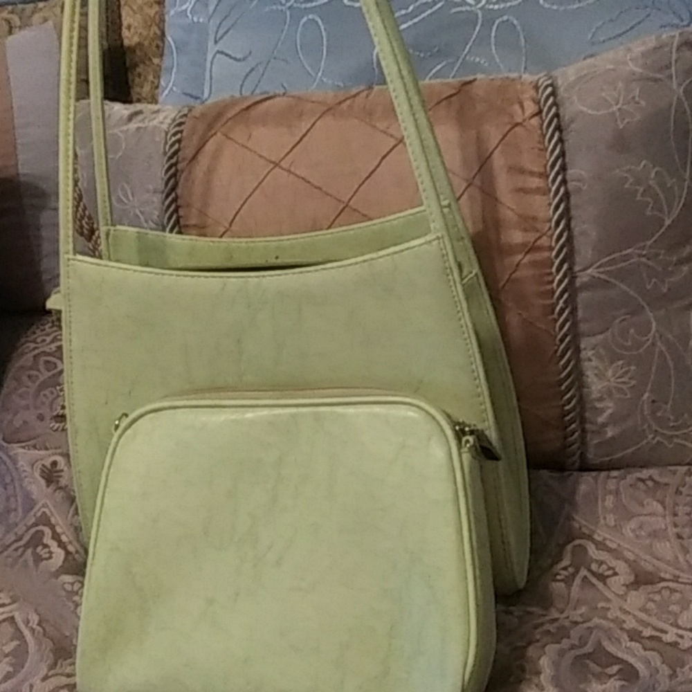 Purse - Picture 2 of 3